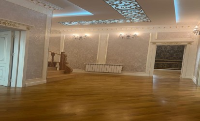 Satılır — 6 otaqlı bağ evi/villa  300 m²   Azərbaycan Bakı Kurdexani qesebesi,          (000358)