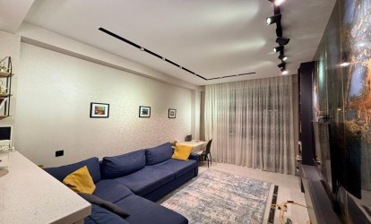 Satılır — 2 otaqlı  yeni tikili  60 m²   Azərbaycan Bakı Təbriz kücəsi          (000392)