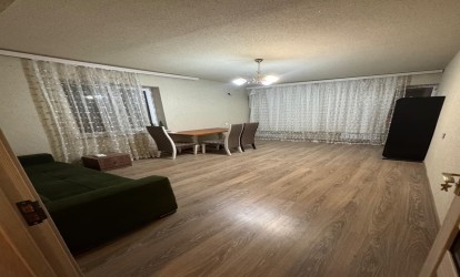 İcarəyə verilir — 2 otaqlı köhnə tikili 55 m²   Azərbaycan Bakı Mirəli Qaşqay küçəsi          (000402)