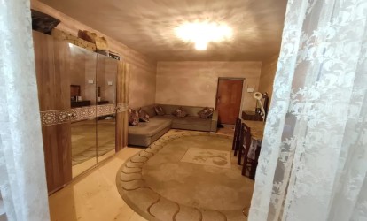 Satılır — 1 otaqlı köhnə tikili 25 m²   Azərbaycan Bakı Abbas Mirze Şerifzade kuc          (000407)