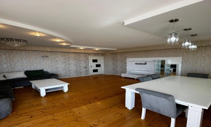 Satılır — 3 otaqlı  yeni tikili  140 m²   Azərbaycan Bakı zığ yolu          (000413)