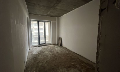 Satılır — 3 otaqlı  yeni tikili  110 m²   Azərbaycan Bakı Sergey Senyuşkin k.          (000429)