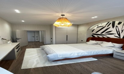 Satılır — 2 otaqlı  yeni tikili  65 m²  Bakı Necefqulu Refiyev kuc,