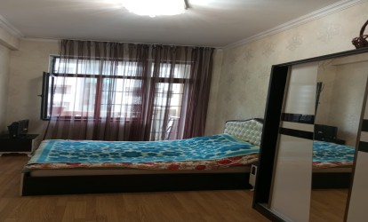 İcarəyə verilir — 2 otaqlı  yeni tikili  70 m²  Bakı Zahid Xelilov küc