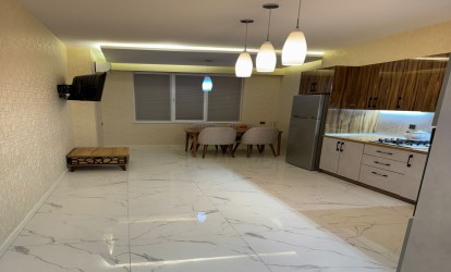İcarəyə verilir — 3 otaqlı  yeni tikili  135 m²  Bakı Union Park Yaşayış kompleksi