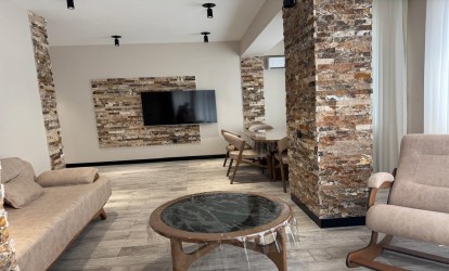 İcarəyə verilir — 3 otaqlı  yeni tikili  160 m²  Bakı Dilarə Əliyeva küçəsi