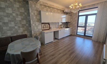 Satılır — 2 otaqlı  yeni tikili  88 m²  Bakı Nəcəf Nərmanov kücəsi