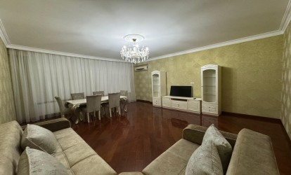 İcarəyə verilir — 3 otaqlı  yeni tikili  140 m²  Bakı Süleyman Vəzirov