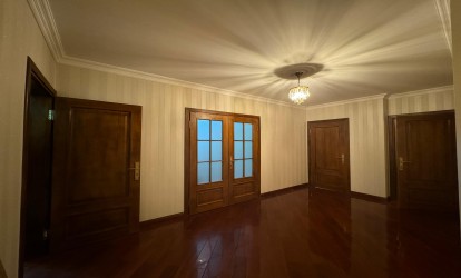 İcarəyə verilir — 3 otaqlı  yeni tikili  140 m²  Bakı Süleyman Vəzirov