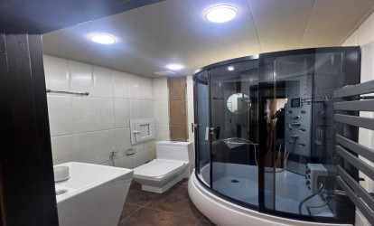 Satılır — 3 otaqlı  yeni tikili  150 m²  Bakı Hesen Eliyev kuc