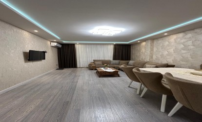 Satılır — 3 otaqlı  yeni tikili  82 m²  Bakı Dilarə Əliyeva kücəsi