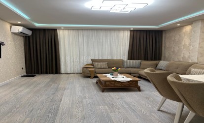 Satılır — 3 otaqlı  yeni tikili  82 m²  Bakı Dilarə Əliyeva kücəsi