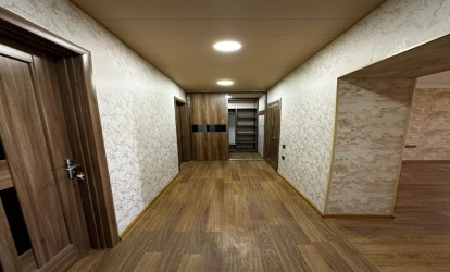 Satılır — 3 otaqlı köhnə tikili 80 m²  Bakı Buzovna qəsəbəsi. Rasim İmanov 36, 80 m²