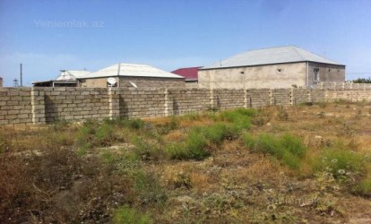Satılır — 11 sot   torpaq sahəsi Bakı Bülbülə qəsəbəsin