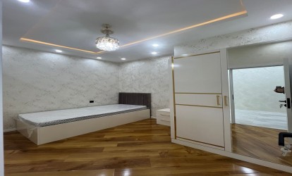 Satılır — 3 otaqlı  yeni tikili  80 m²  Bakı kamal rehimov 17