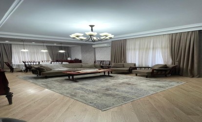 Satılır — 3 otaqlı  yeni tikili  115 m²  Bakı Fayiq Yusifov kücəsi