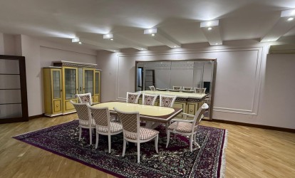 İcarəyə verilir — 4 otaqlı  yeni tikili  220 m²  Bakı Tələt Şıxəliyev