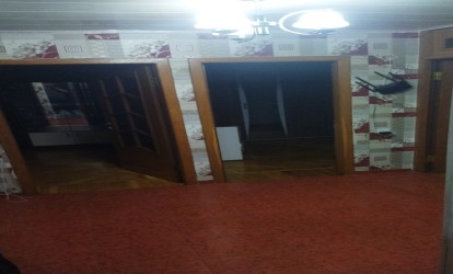 İcarəyə verilir — 4 otaqlı köhnə tikili 100 m²  Bakı Bekir Cobanzade kuc,