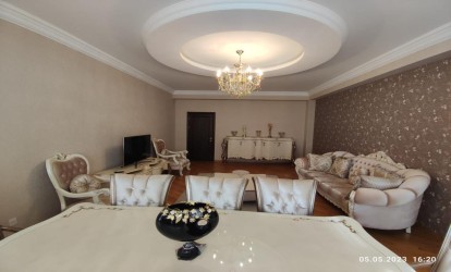 İcarəyə verilir — 3 otaqlı  yeni tikili  140 m²  Bakı Sabit Orucov