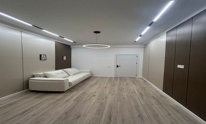 Satılır — 2 otaqlı  yeni tikili  55 m²  Bakı Qarabağ kücəsi