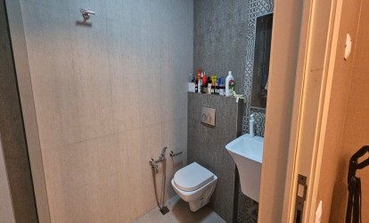 Satılır — 2 otaqlı  yeni tikili  64 m²  Bakı Tbilisi pr