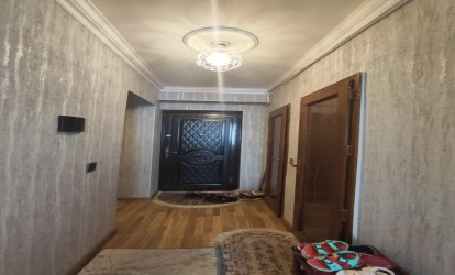 Satılır — 3 otaqlı köhnə tikili 65 m²  Bakı Asiq Elesger kuc,