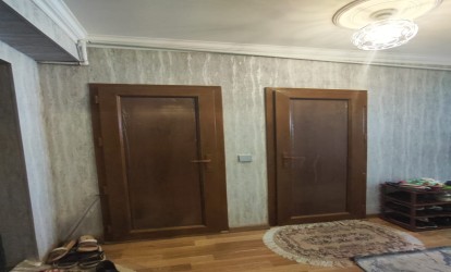 Satılır — 3 otaqlı köhnə tikili 65 m²  Bakı Asiq Elesger kuc,