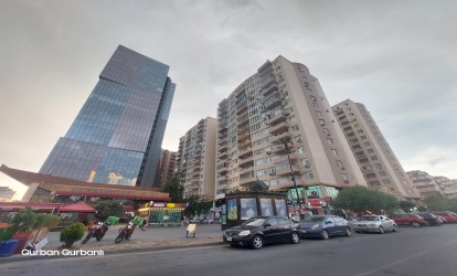 Satılır — 3 otaqlı  yeni tikili  125 m²  Bakı Süleyman Vəzirov