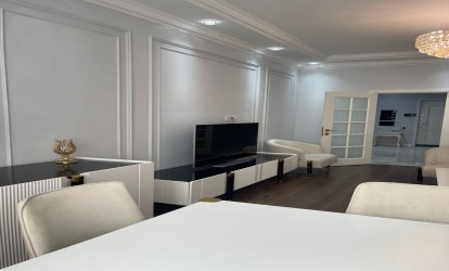 Satılır — 2 otaqlı  yeni tikili  110 m²  Bakı Ceyhun Səlimov kücəsi