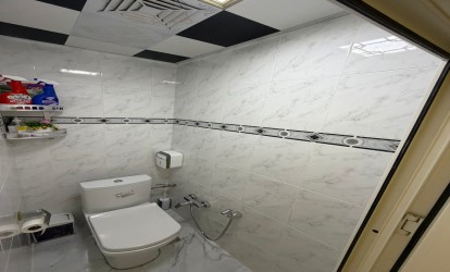 Satılır — 5 otaqlı  yeni tikili  130 m²  Bakı Telnov küçəsi