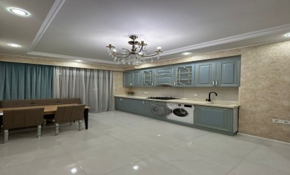 İcarəyə verilir — 3 otaqlı  yeni tikili  97 m²  Bakı Qarabağ küç.