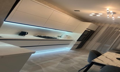 Satılır — 4 otaqlı  yeni tikili  172 m²  Bakı Möhsün Sənani kücəsi