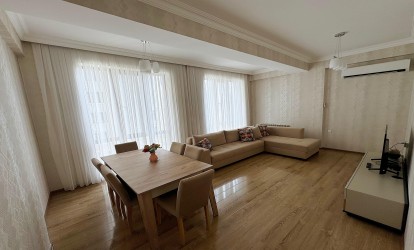 Satılır — 3 otaqlı  yeni tikili  101 m²  Bakı Qarabağ kücəsi