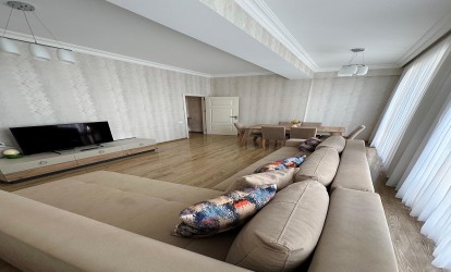 Satılır — 3 otaqlı  yeni tikili  101 m²  Bakı Qarabağ kücəsi