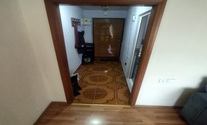 İcarəyə verilir 35 m² 2 otaq köhnə tikili , İnşaatçılar m., Yasamal r., Bakı
