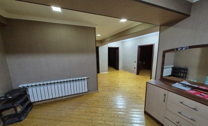 İcarəyə verilir 105 m² 3 otaq  yeni tikili  , İnşaatçılar m., Yasamal r., Bakı