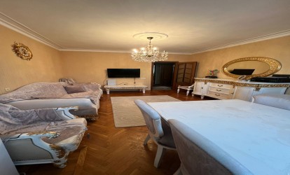 Satılır 86 m² 3 otaq köhnə tikili , Şah İsmail Xətai m., Xətai r., Bakı