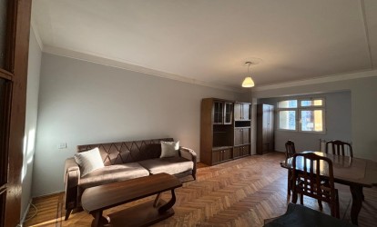 İcarəyə verilir 75 m² 2 otaq köhnə tikili , İnşaatçılar m., Yasamal r., Bakı